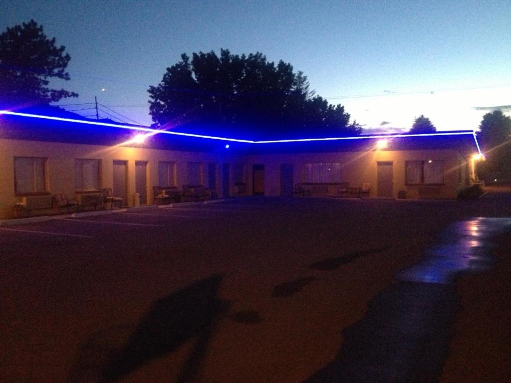 Moonlight Motor Lodge Wenatchee Exterior foto